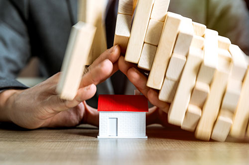 住房和城乡建设部关于印发《房屋市政工程 生产安全重大事故隐患判定标准 (2022版)》的通知